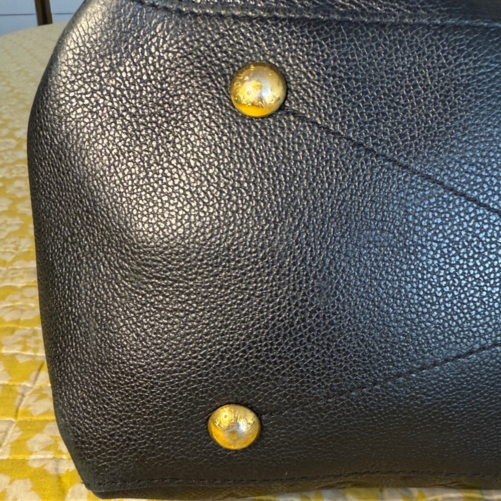 Louis Vuitton Empreinte Maida Hobo in Black - Picture 4 of 16